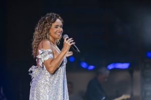 Enjoy Punta del Este vibró al ritmo de la música de Daniela Mercury